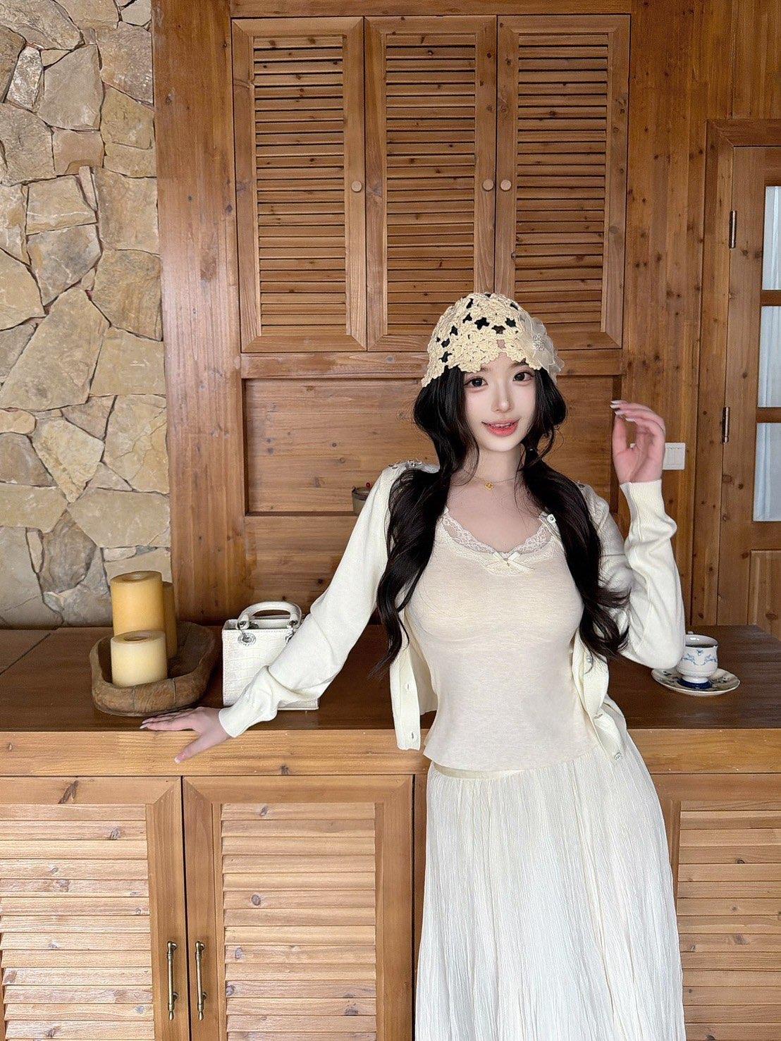 LINE_ALBUM_2026918_260918_108-min