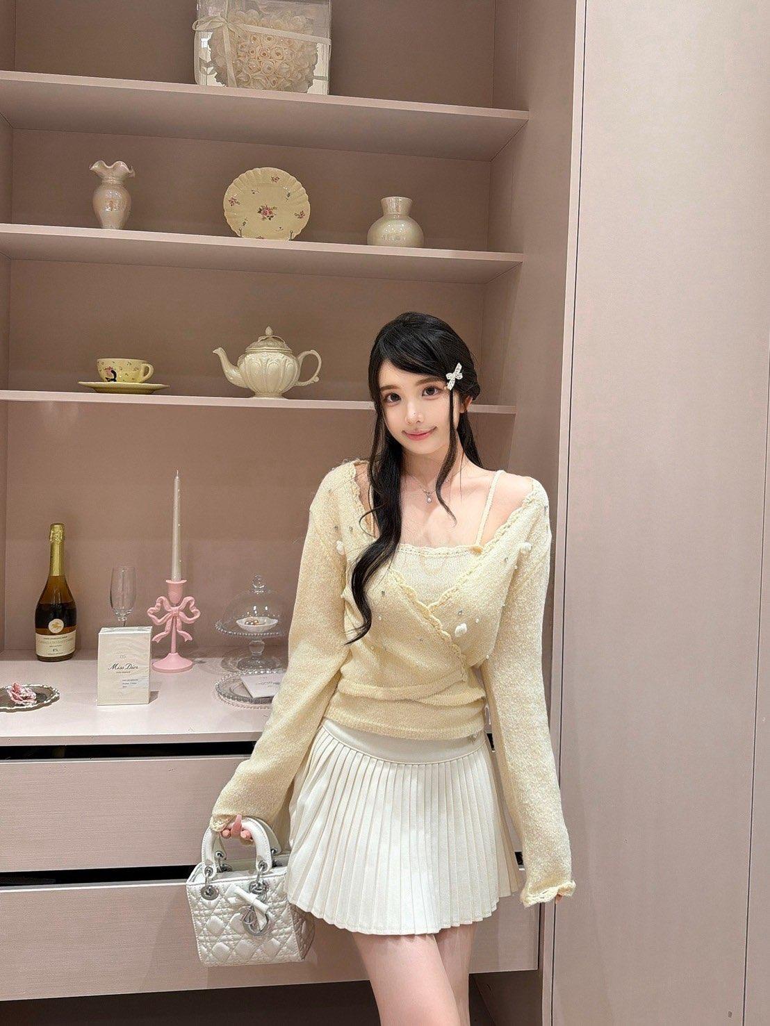 LINE_ALBUM_2026918_260918_146-min