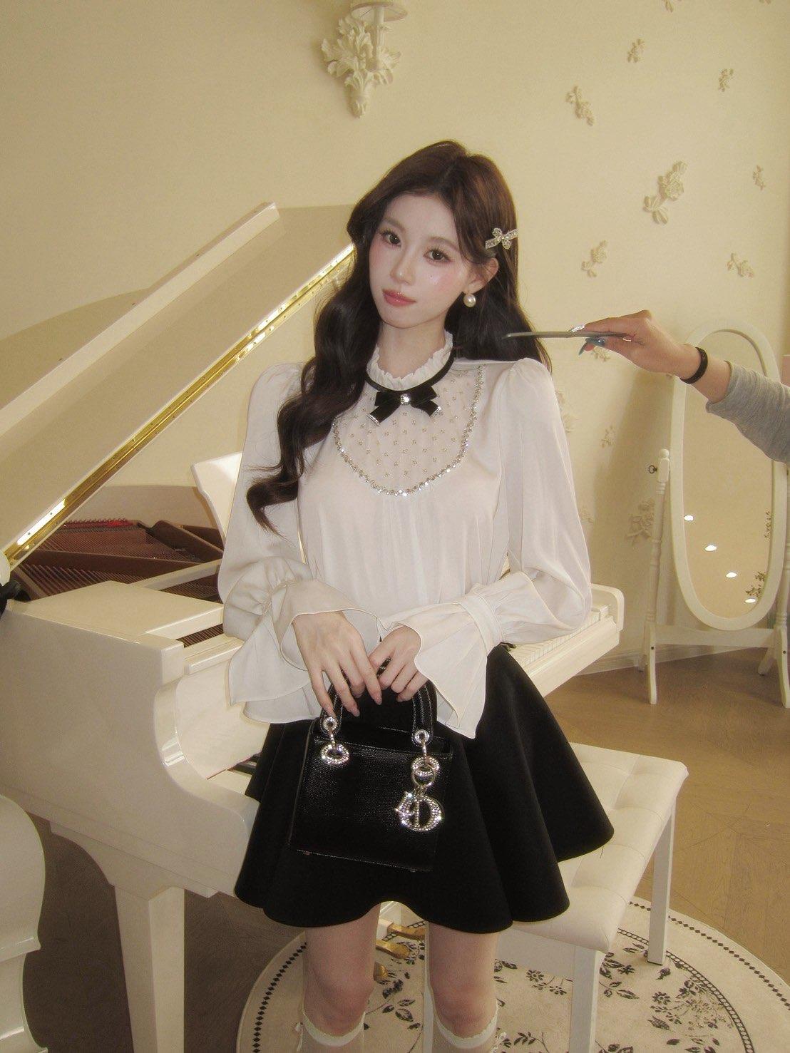 LINE_ALBUM_2026918_260918_152-min