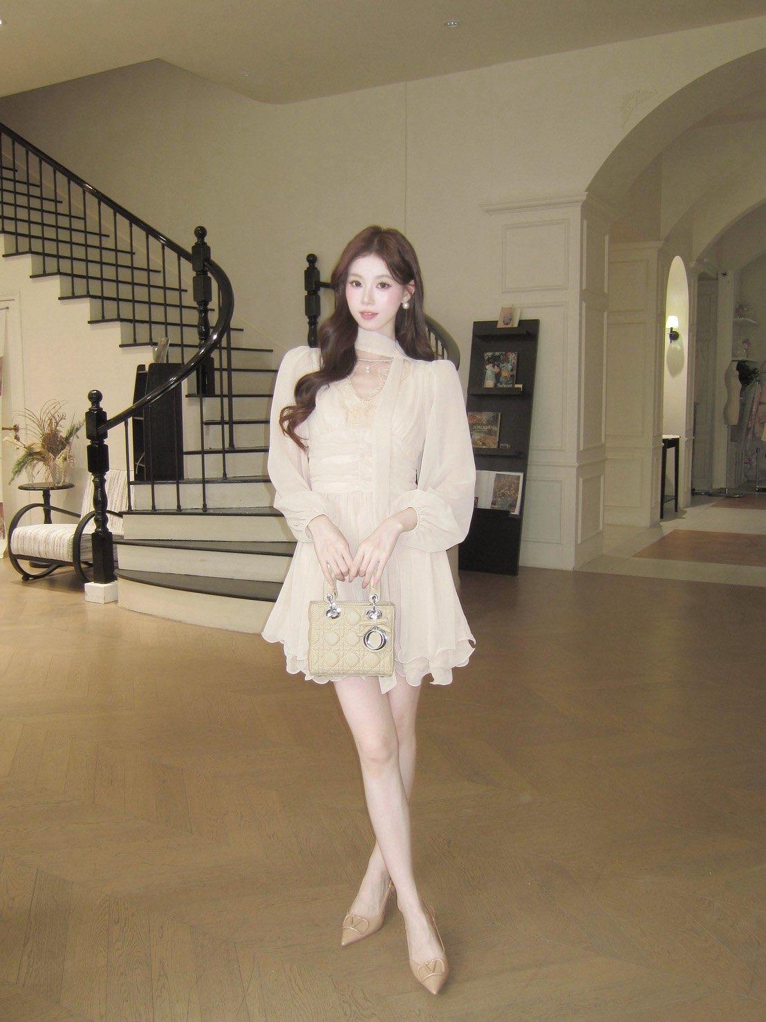 LINE_ALBUM_2026918_260918_55-min