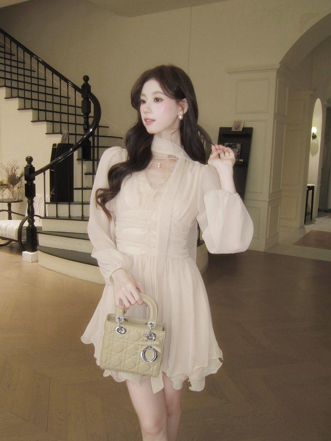 LINE_ALBUM_2026918_260918_56-min
