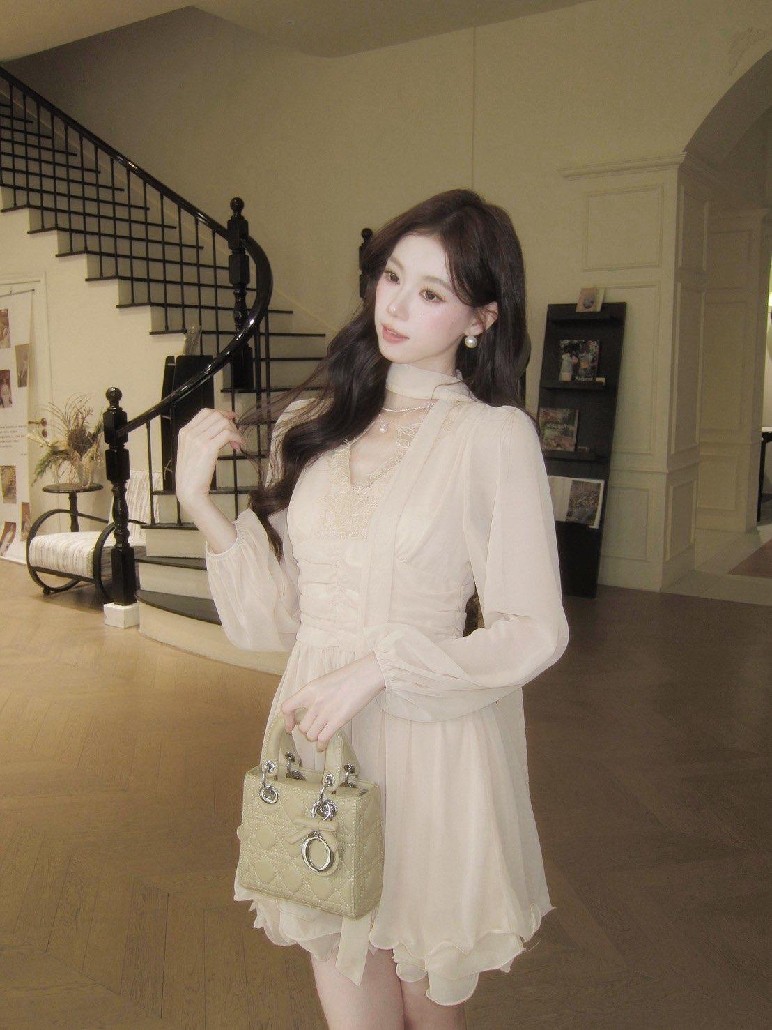 LINE_ALBUM_2026918_260918_58-min